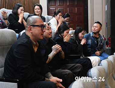 비의료인 문신시술 33년 만에 합법화⋯'문신사' 직업 신설