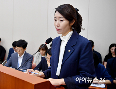 모두발언하는 강선우 장관 후보자