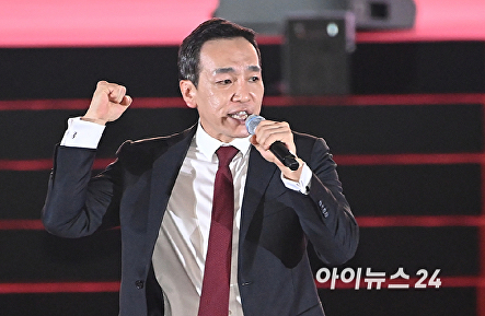 비전 발표하는 김민수 후보