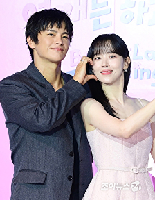 '모태솔로' 서인국X강한나, 연프 MC만 하기엔 아까운 비주얼합