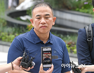 '공천 개입 의속' 명태균 피의자 신분...김건희 특검 출석