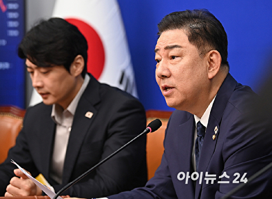 발언하는 김병기 당대표 직무대행 겸 원내대표