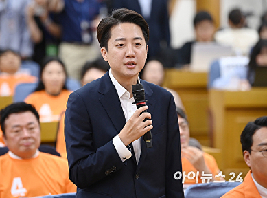 입장 밝히는 이준석