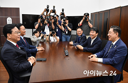 김병기-송언석, 여야 원내대표 회동