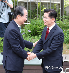 김문수-한덕수 공개 회동