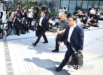 김건희 특검 출석하는 명태균