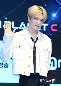 '보이즈 2 플래닛' 김재중, 현역 아이돌 비주얼