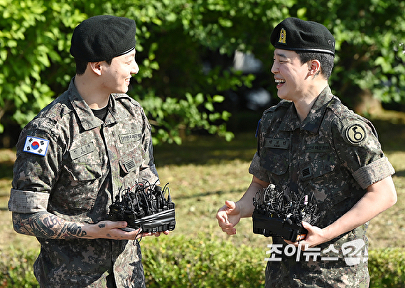 지민-정국, 전역의 기쁨