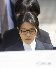 김건희, 영장심사 마치고 남부구치소로 이송