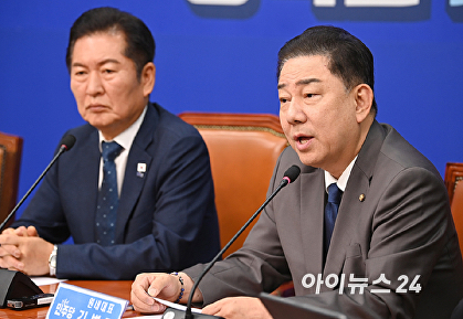 발언하는 김병기 원내대표