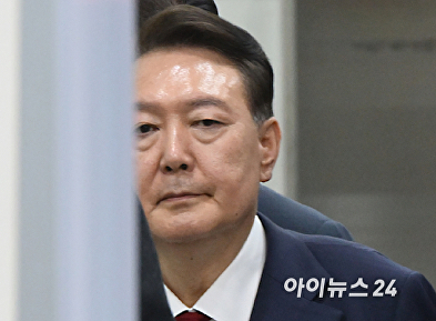영장실질심사 마친 윤석열 전 대통령
