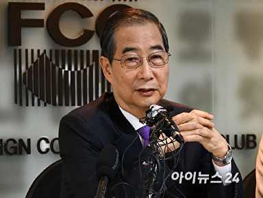 발언하는 한덕수 예비후보